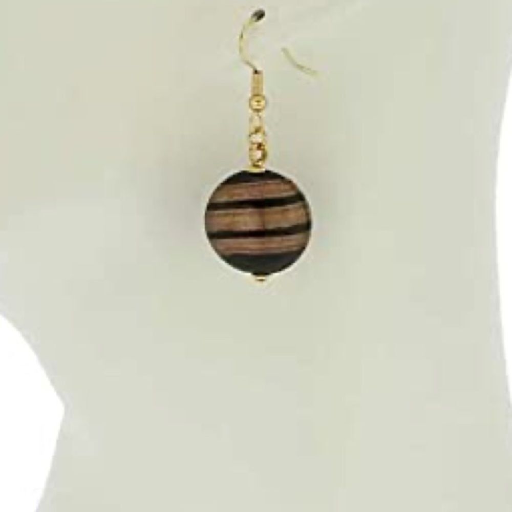 Earring - Picture 5 of 7